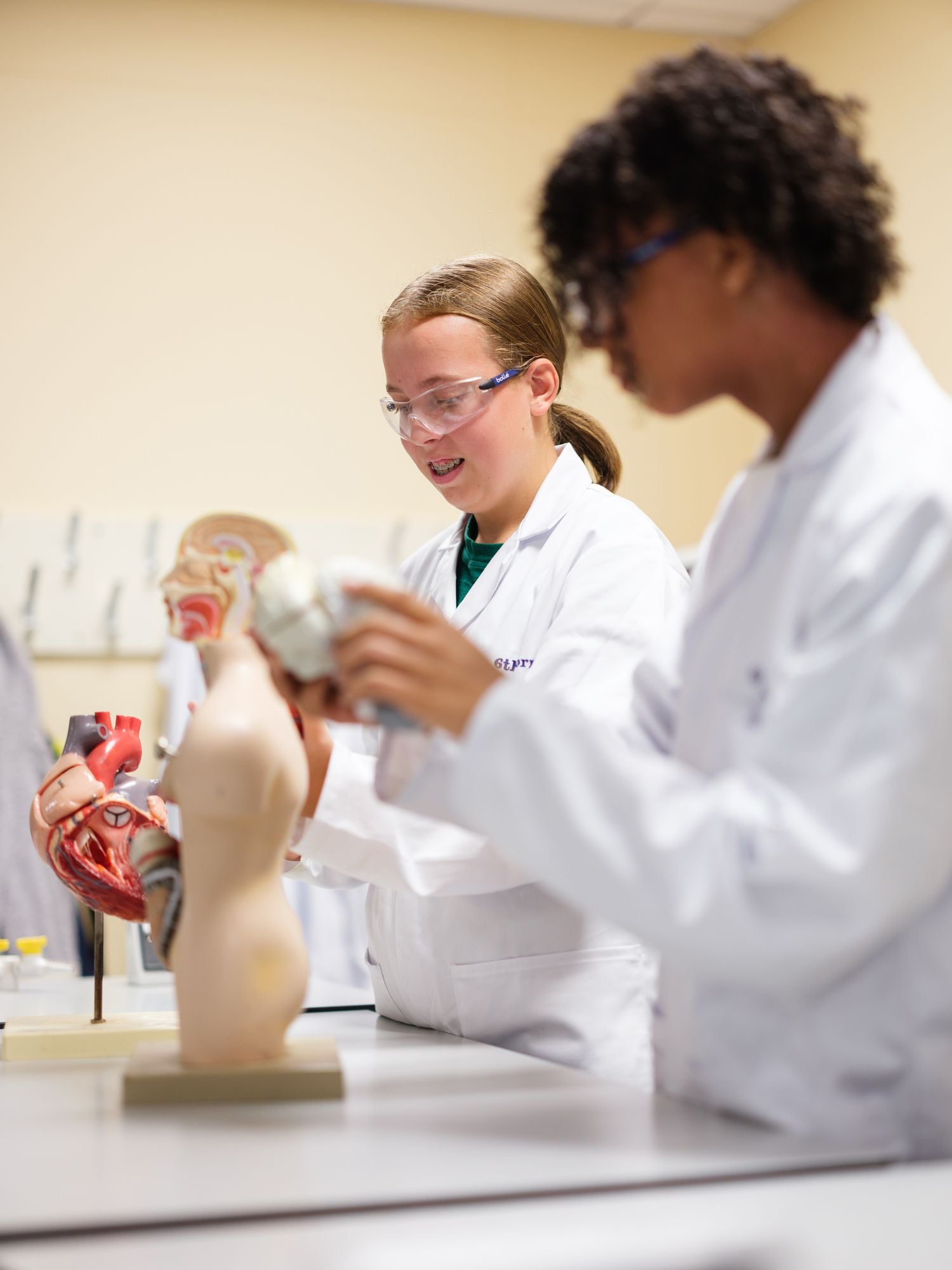 science students in lab