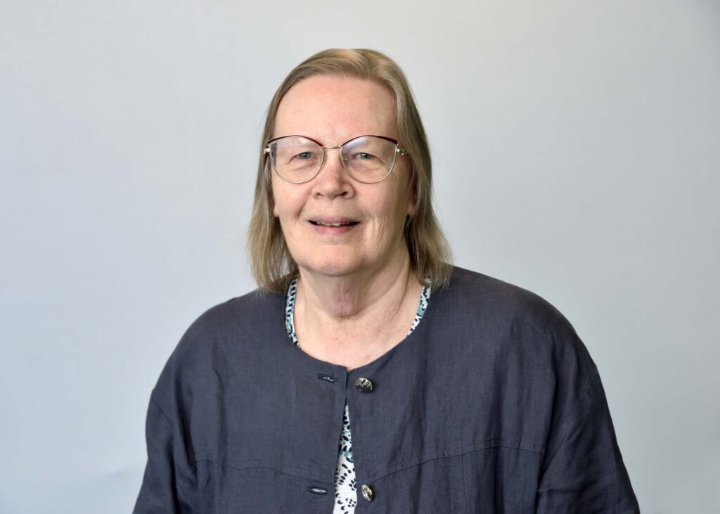 Ruth Matthews