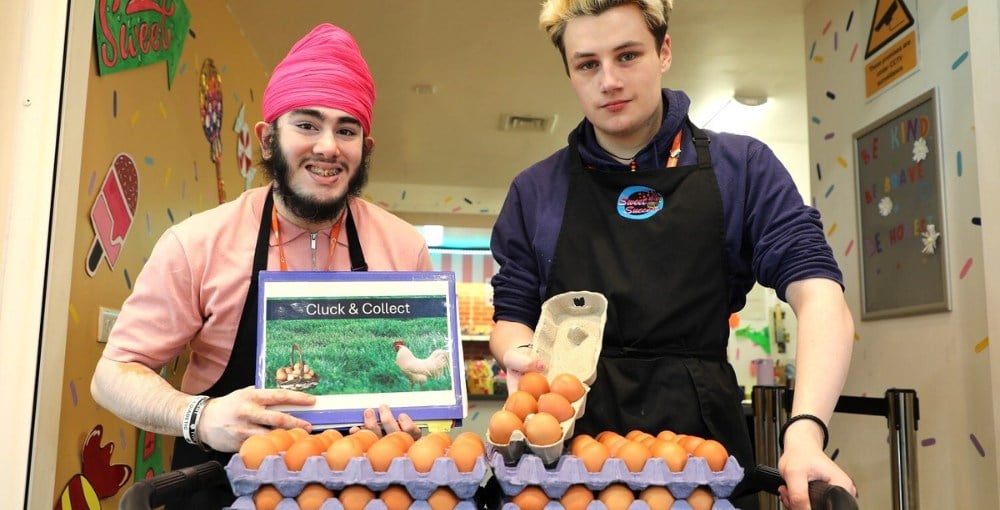 Cluck And Collect – Mandeev Singh and Curtis Duddell on their delivery round at the Wellington campus