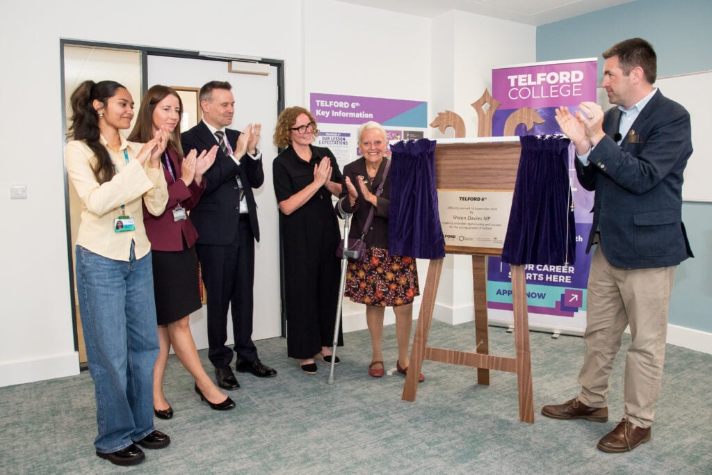 Telford 6th Opening 1